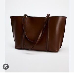 Elegant Brown Leather Tote Bag